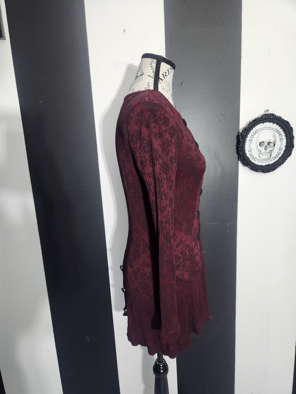 Vintage Burgundy Jacquard Longline Button Blazer - Picture 3 of 5